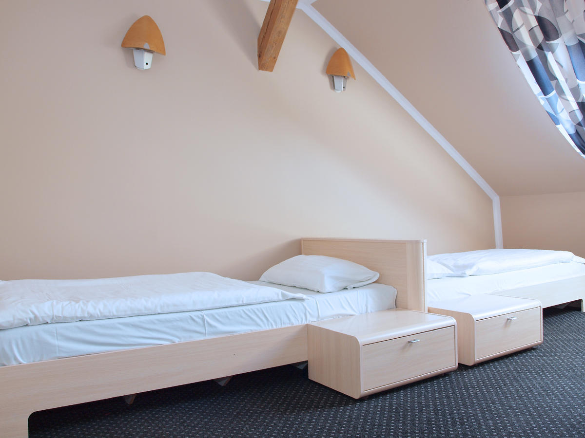 Hotel Keszyca Lesna Bilik gambar